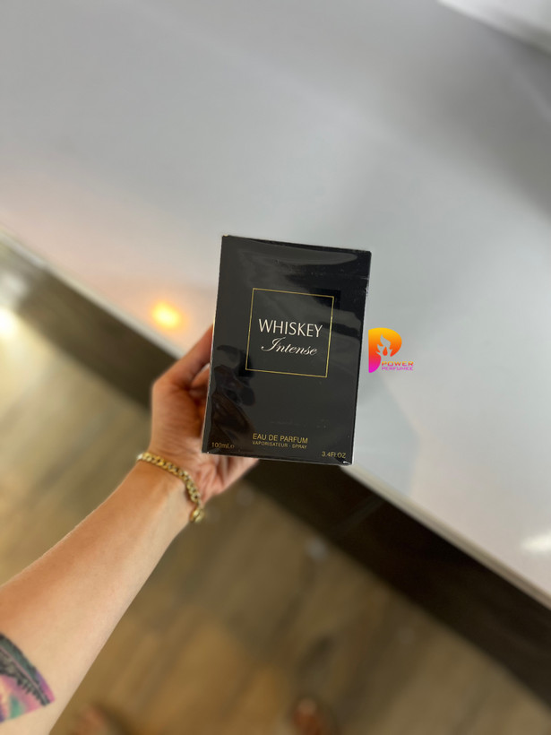 عطر ادکلن ویسکی اینتنس اماراتی فرگرانس ورد