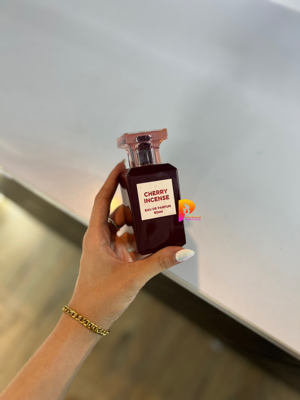 عطرادکلن تامفورد چری اسموک فرگرانس ورد