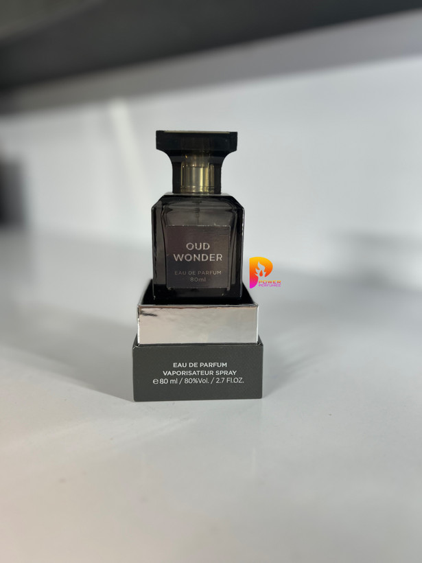 عطرادکلن تامفورد عود وود اماراتی فرگرانس ورد