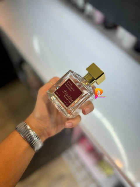 عطرادکلن باکارات رژ اماراتی فرگرانس ورد