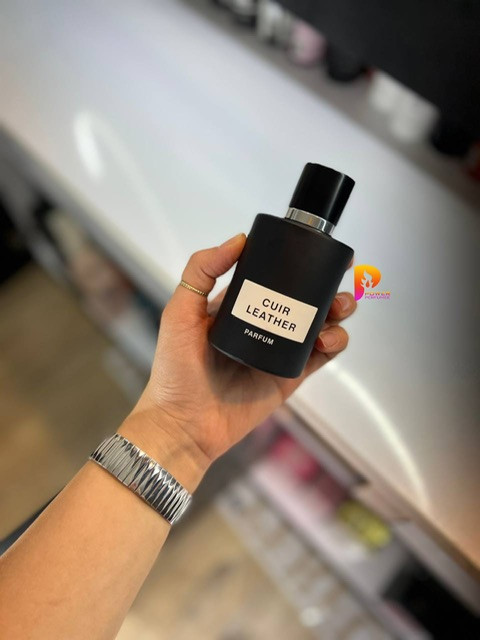 عطرادکلن تامفورد امبرلدر اماراتی فرگرانس ورد