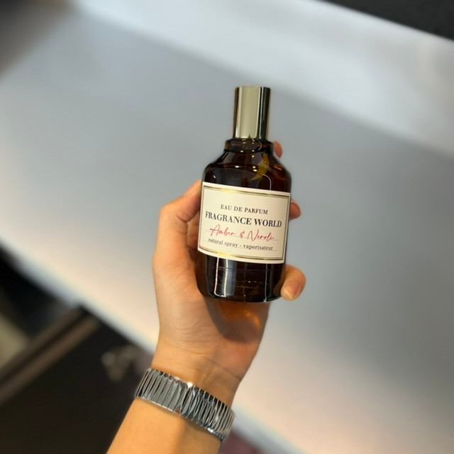 عطرادکلن زلنسکی اند روزن اماراتی فرگرانس ورد