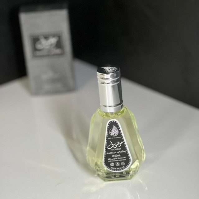 عطر ادکلن موصوف سبز رمادی ۵۰ میل