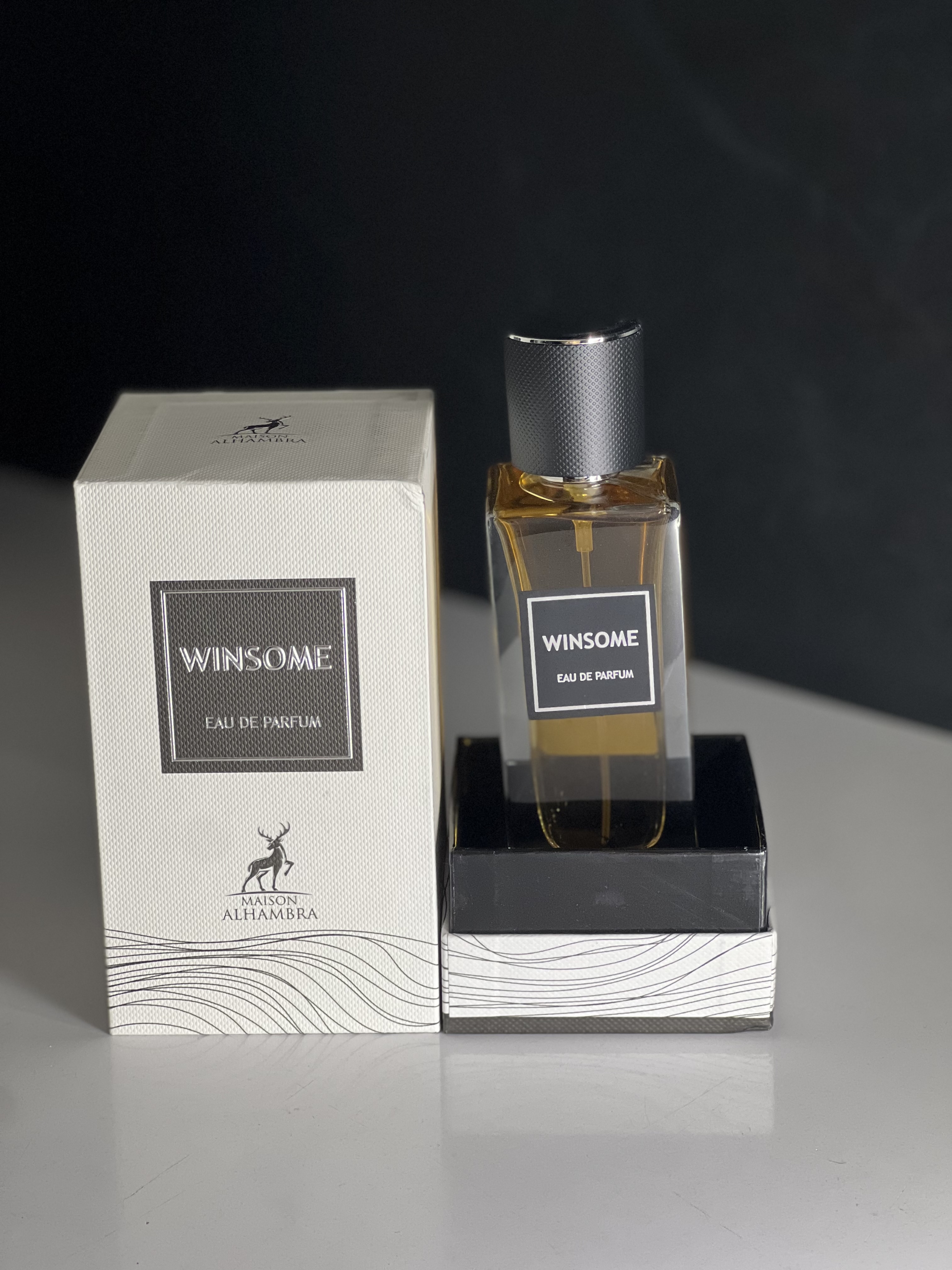 عطر ادکلن وینسام الحمبرا (ایو سن لورن تاکسیدو)